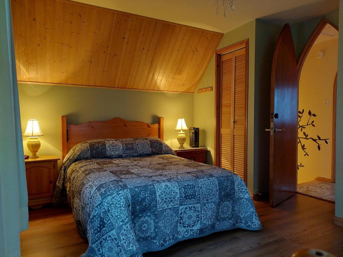 La Nef Bleue Villa Tadoussac Exterior photo