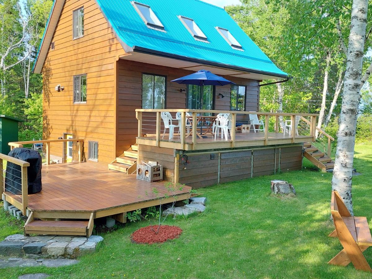 La Nef Bleue Villa Tadoussac Exterior photo