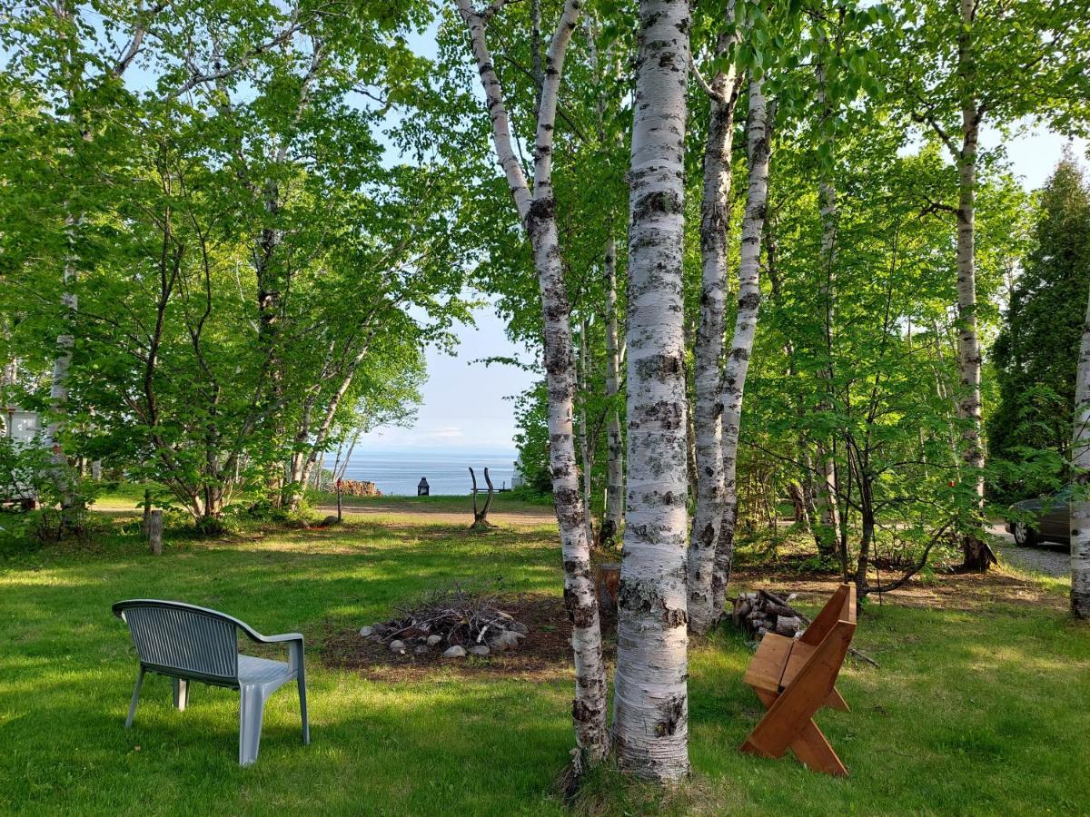 La Nef Bleue Villa Tadoussac Exterior photo